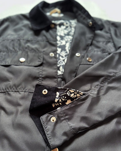 chaqueta chocontá detalles